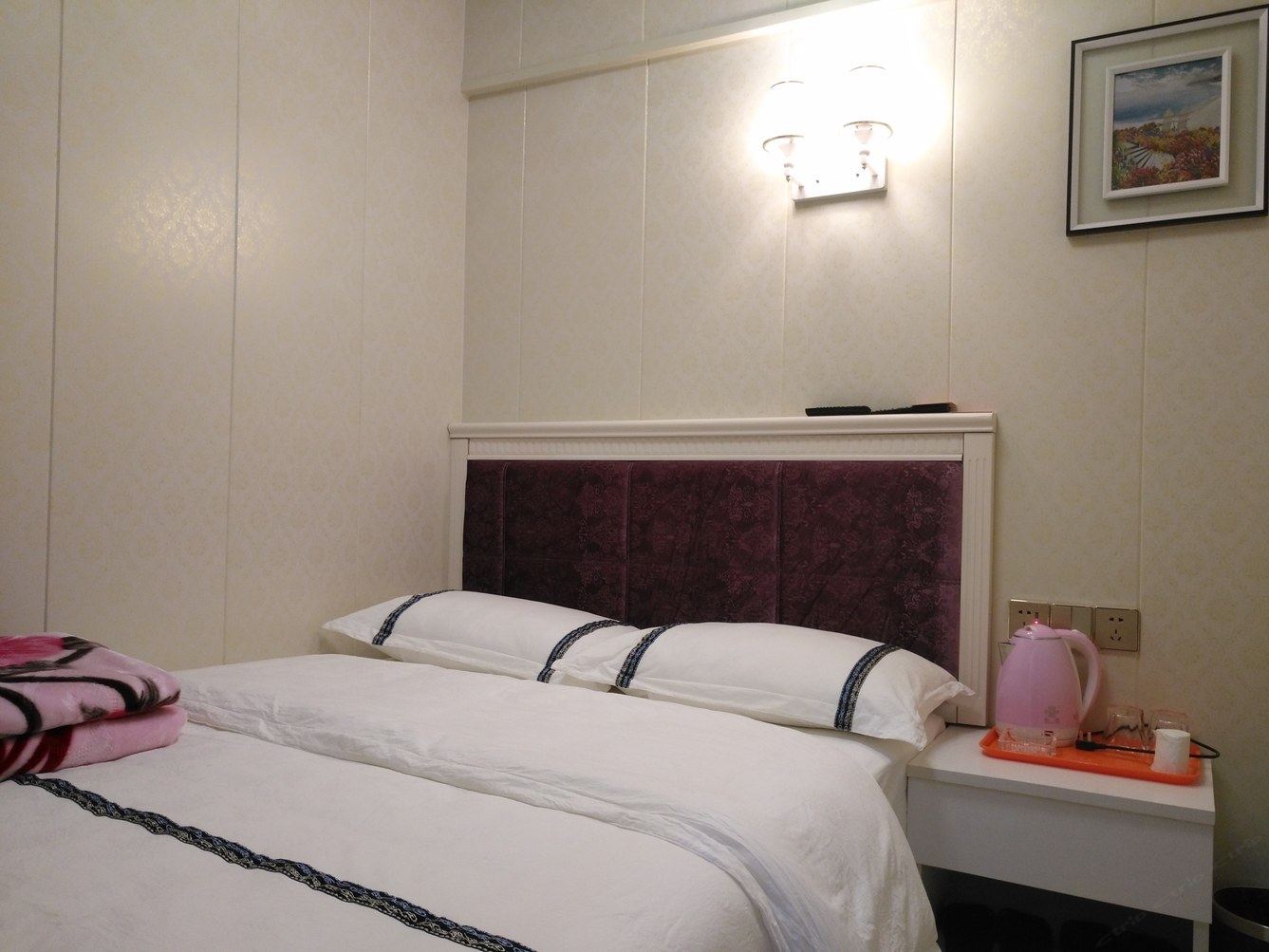 成都东丽豪公寓(3号店)