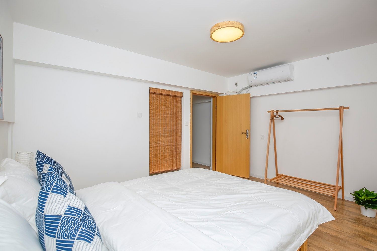 舒适二室二厅套房