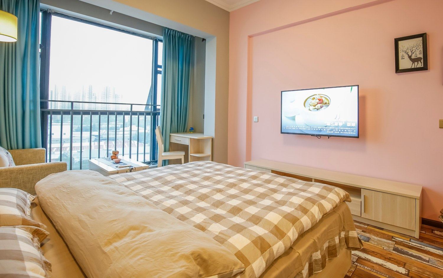 成都鉴白公寓(4号店)