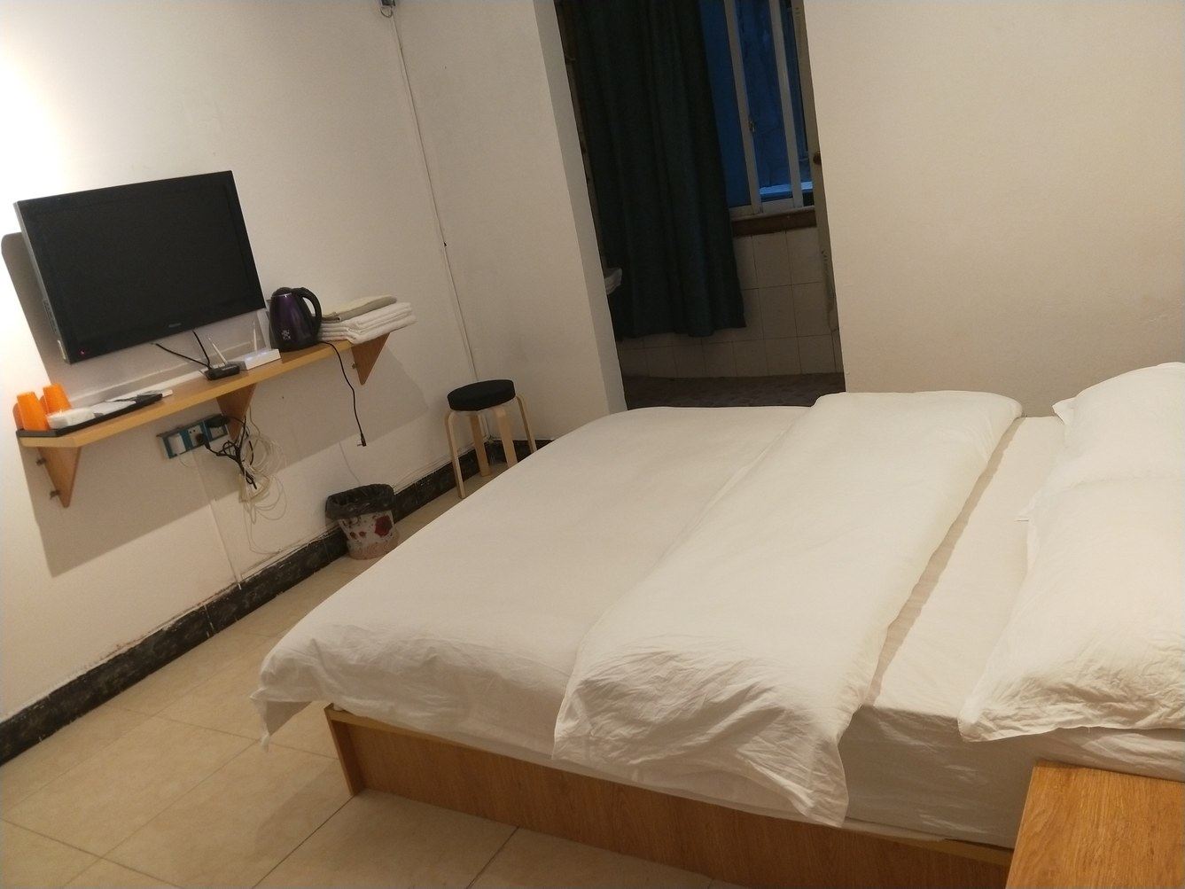 舒适大床房