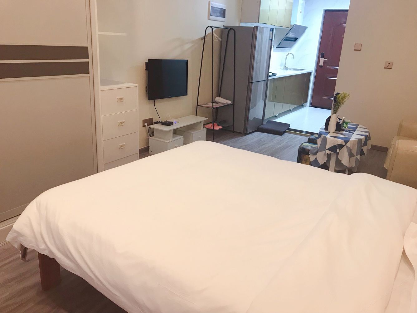 成都余峰宇公寓(2号店)
