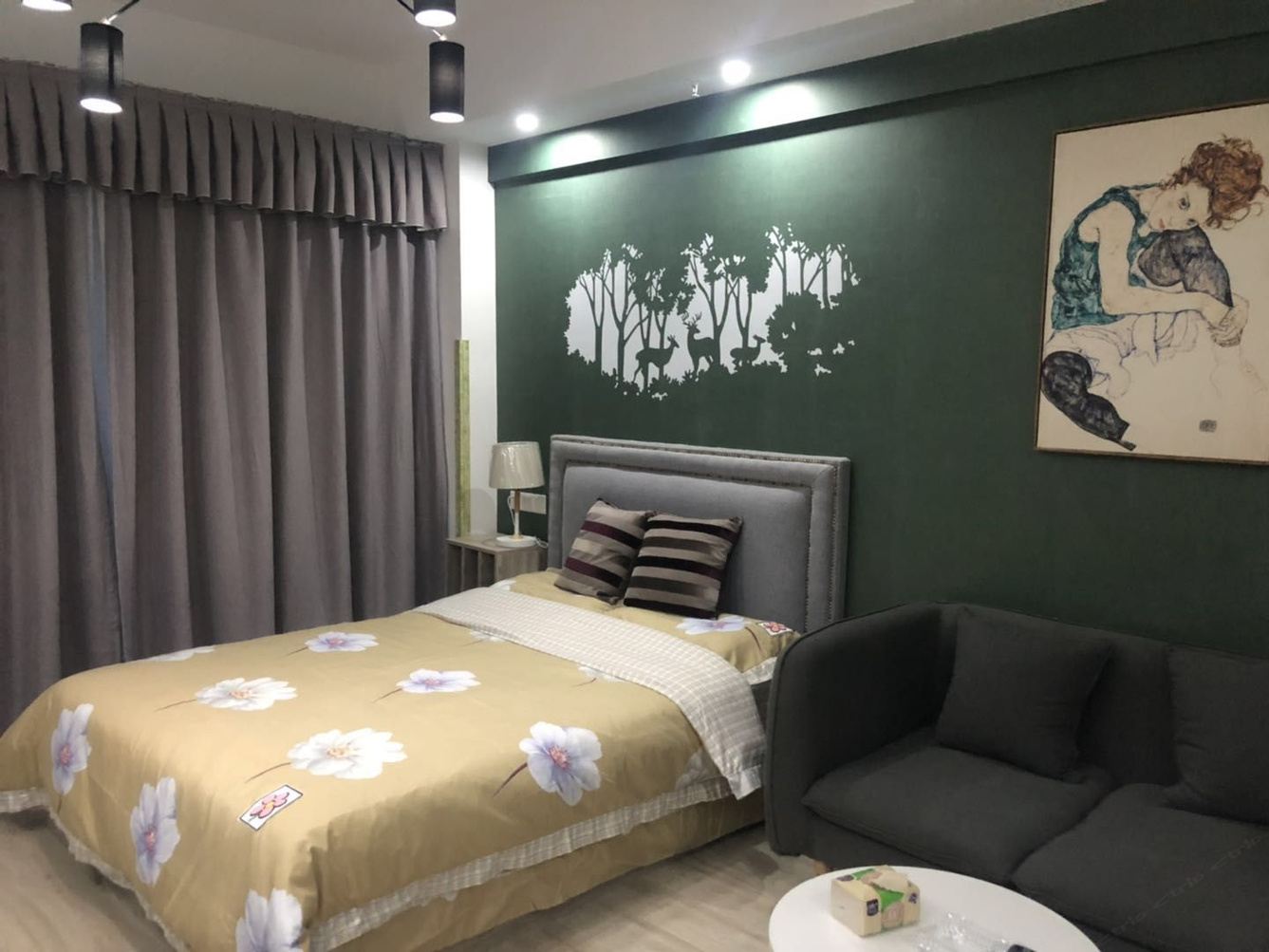 成都自桂儿成都小驻公寓(2号店)