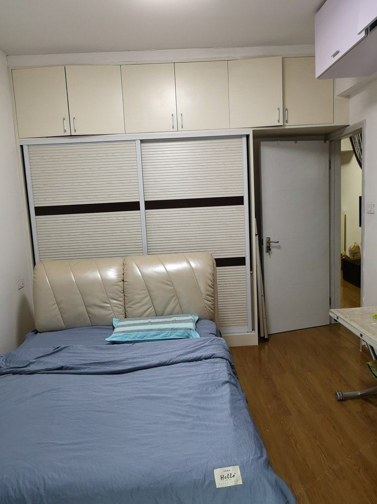 武汉长江大桥居室公寓(2号店)