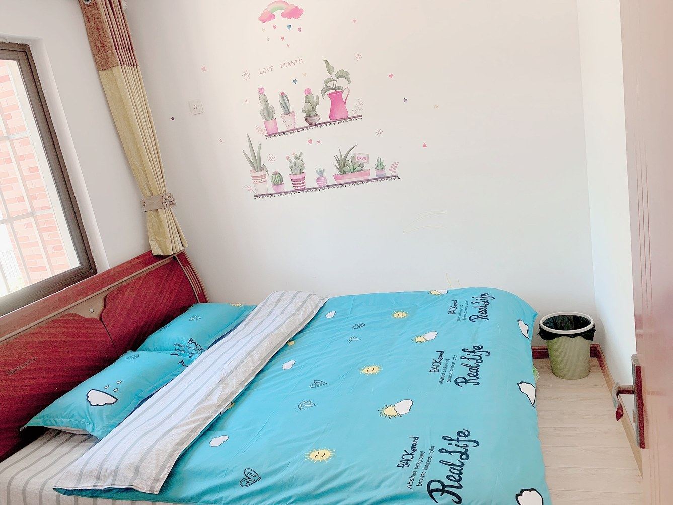 威海一笔一画勾勒回忆公寓