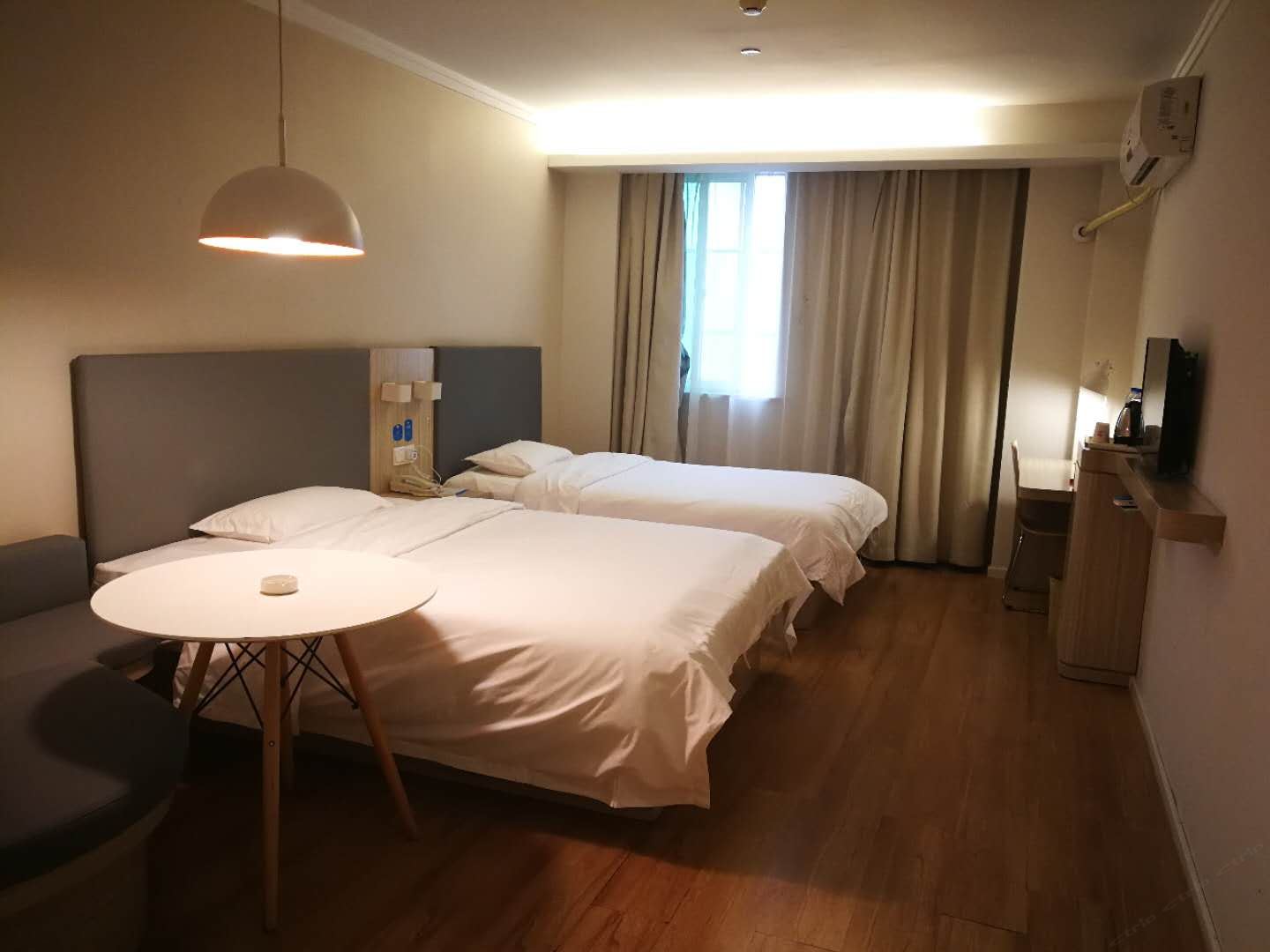 高级双床房