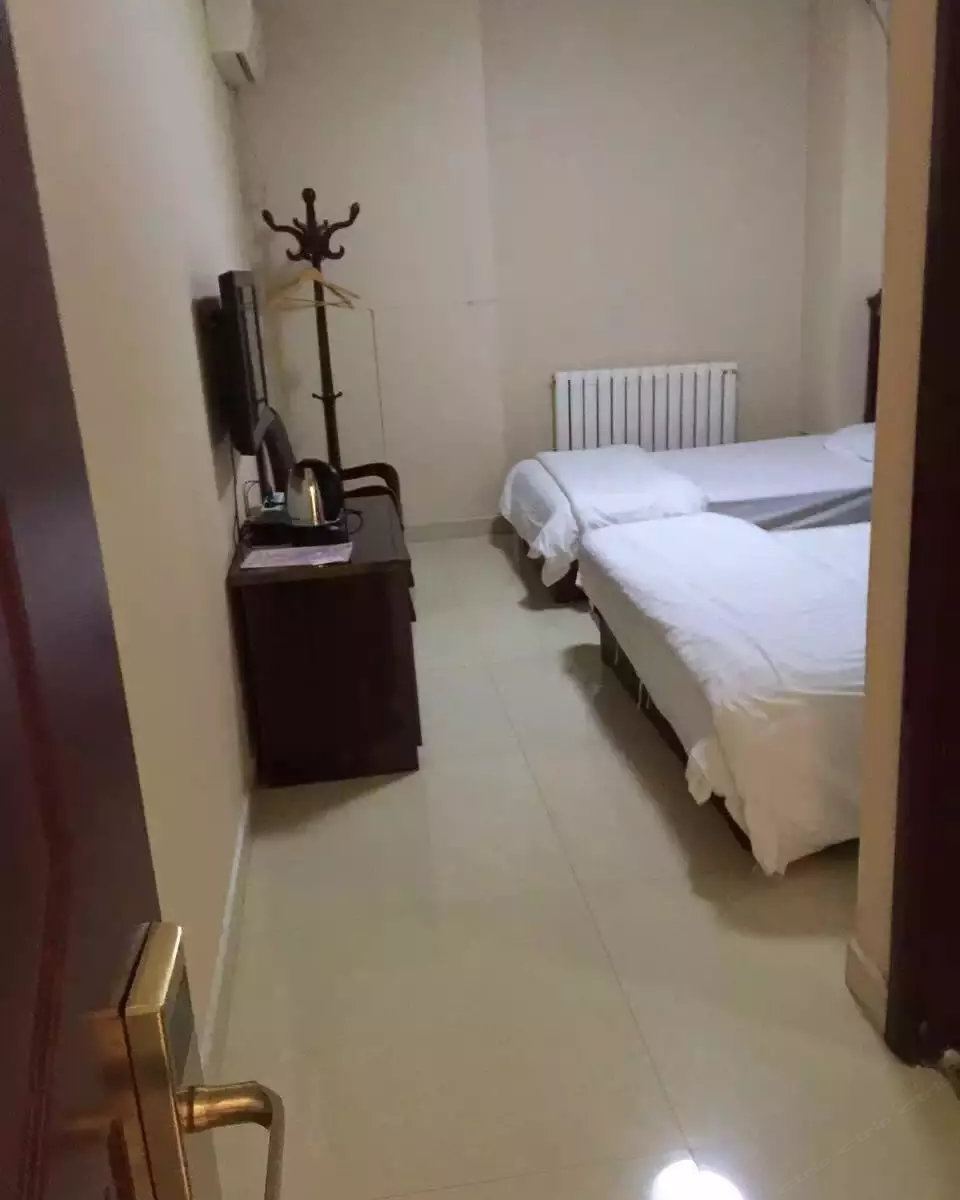 三人间