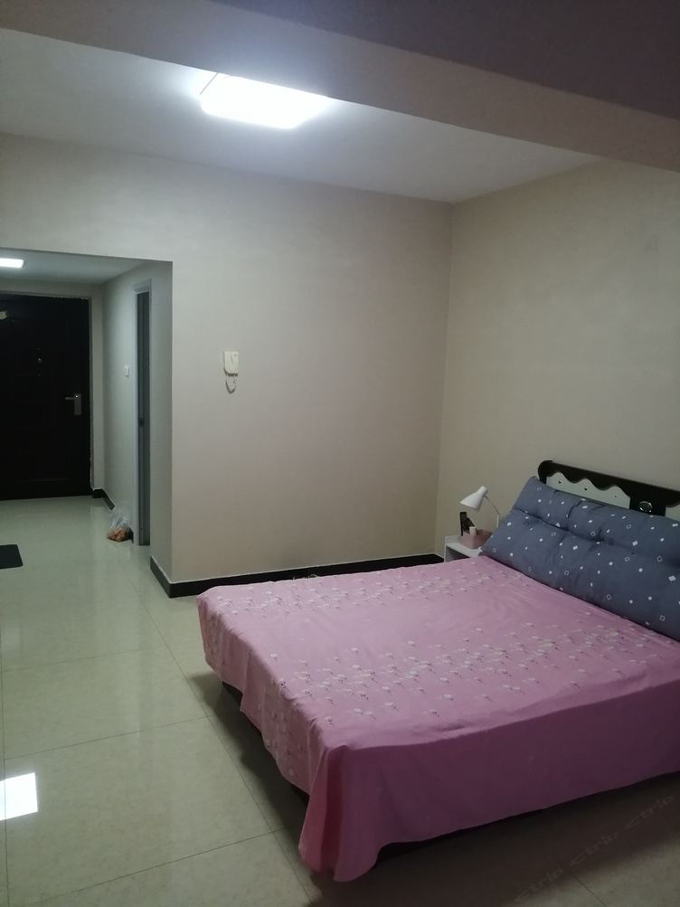 温馨一室大床房