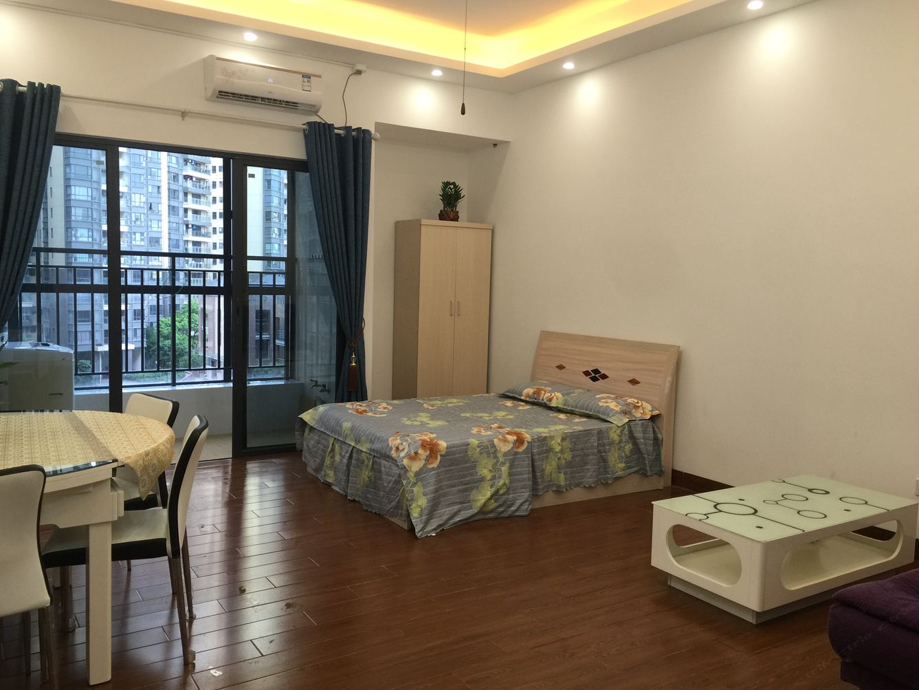中山婷婷的私人空间公寓