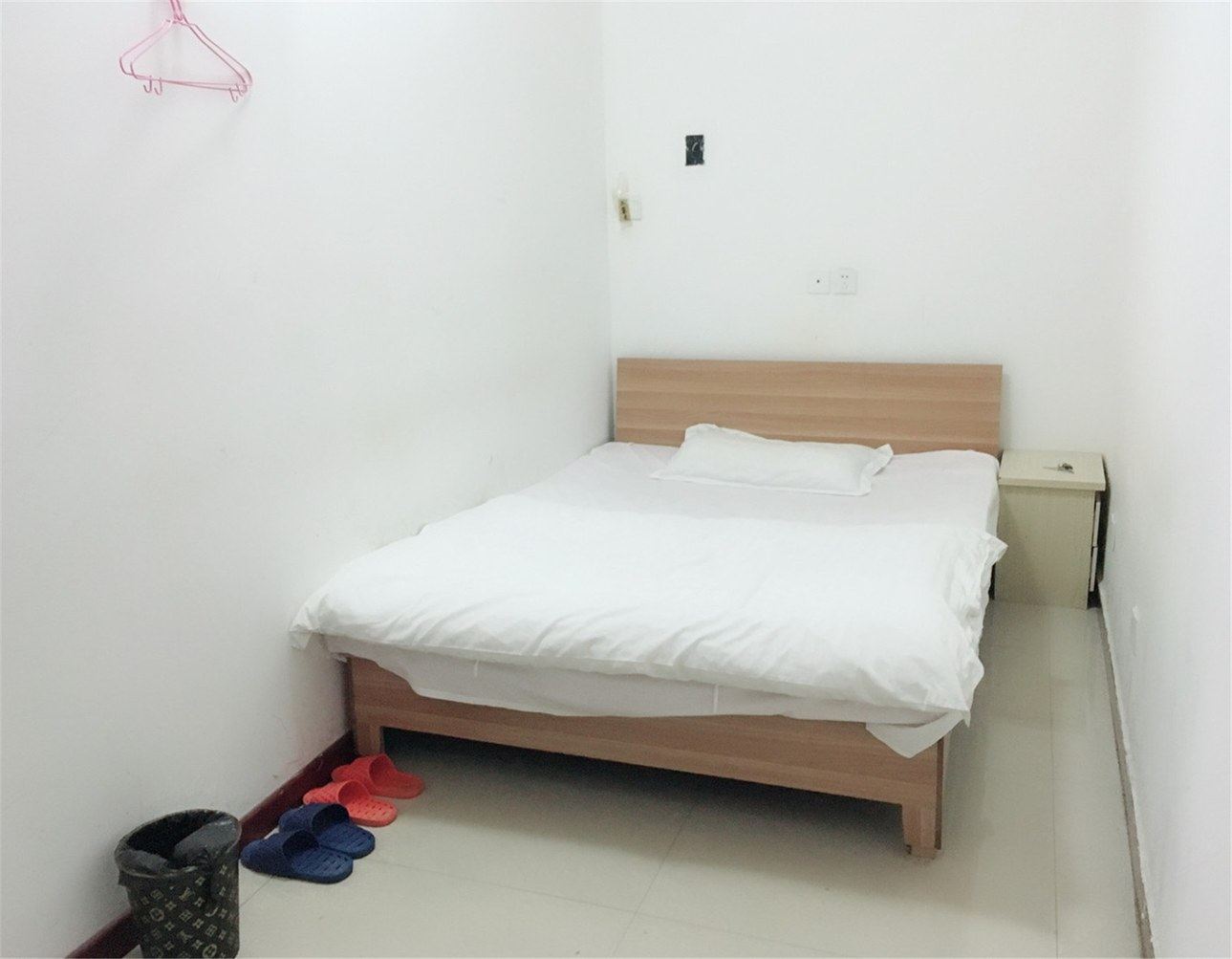 郑州大学附属医院附近公寓(辅路分店)