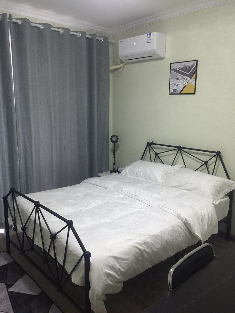 欧式风格二室二厅套房
