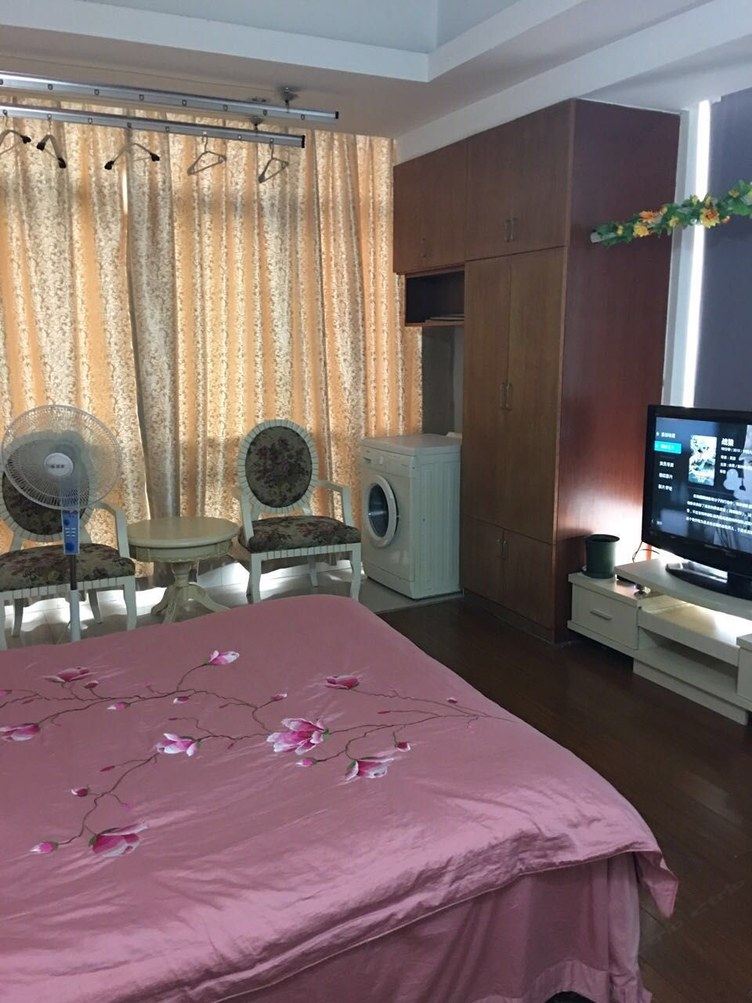 一室大床房