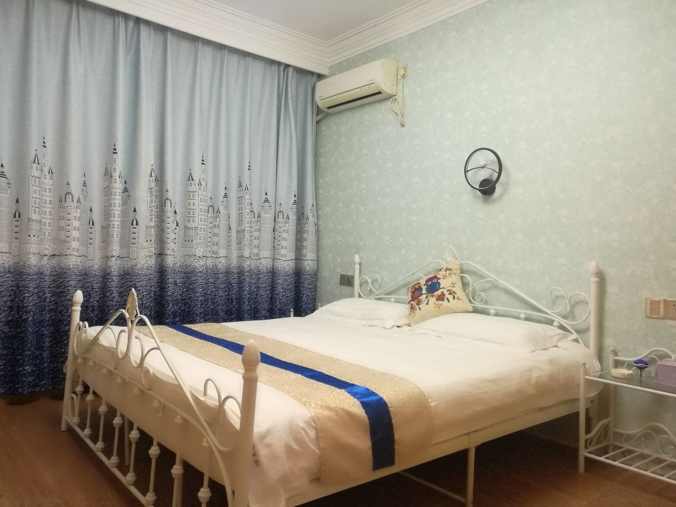 精致三室一厅套房