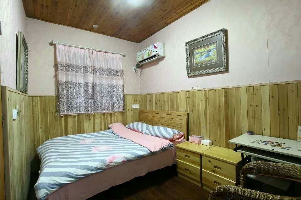 温馨大床房