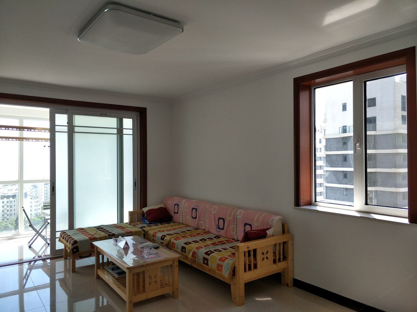 海阔天空浪漫小居公寓(荣成4号店)