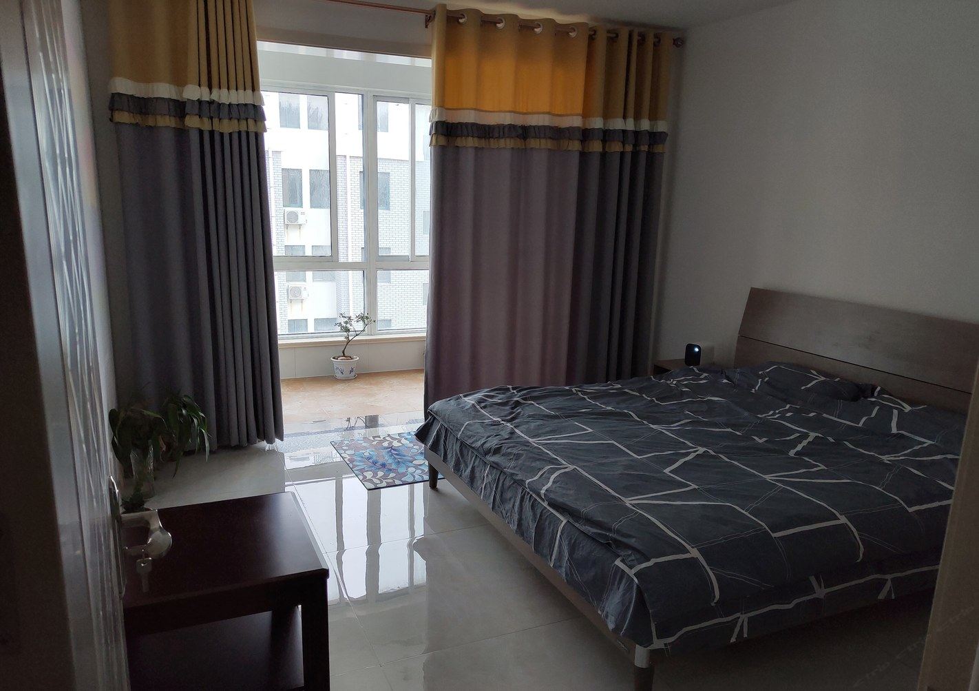 荣成板蓝根公寓