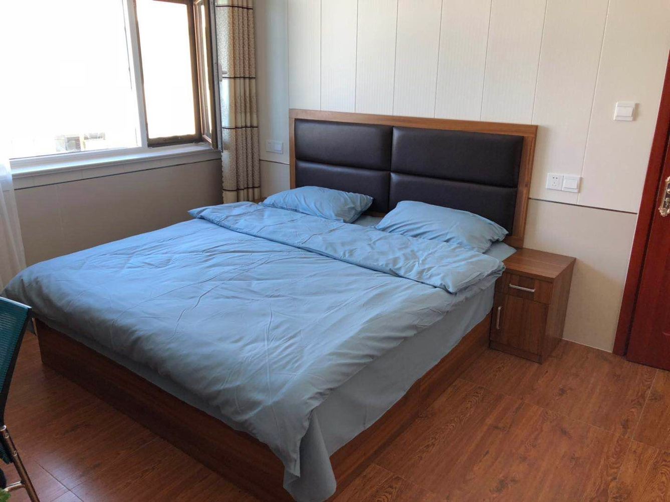 荣成尹香玉公寓