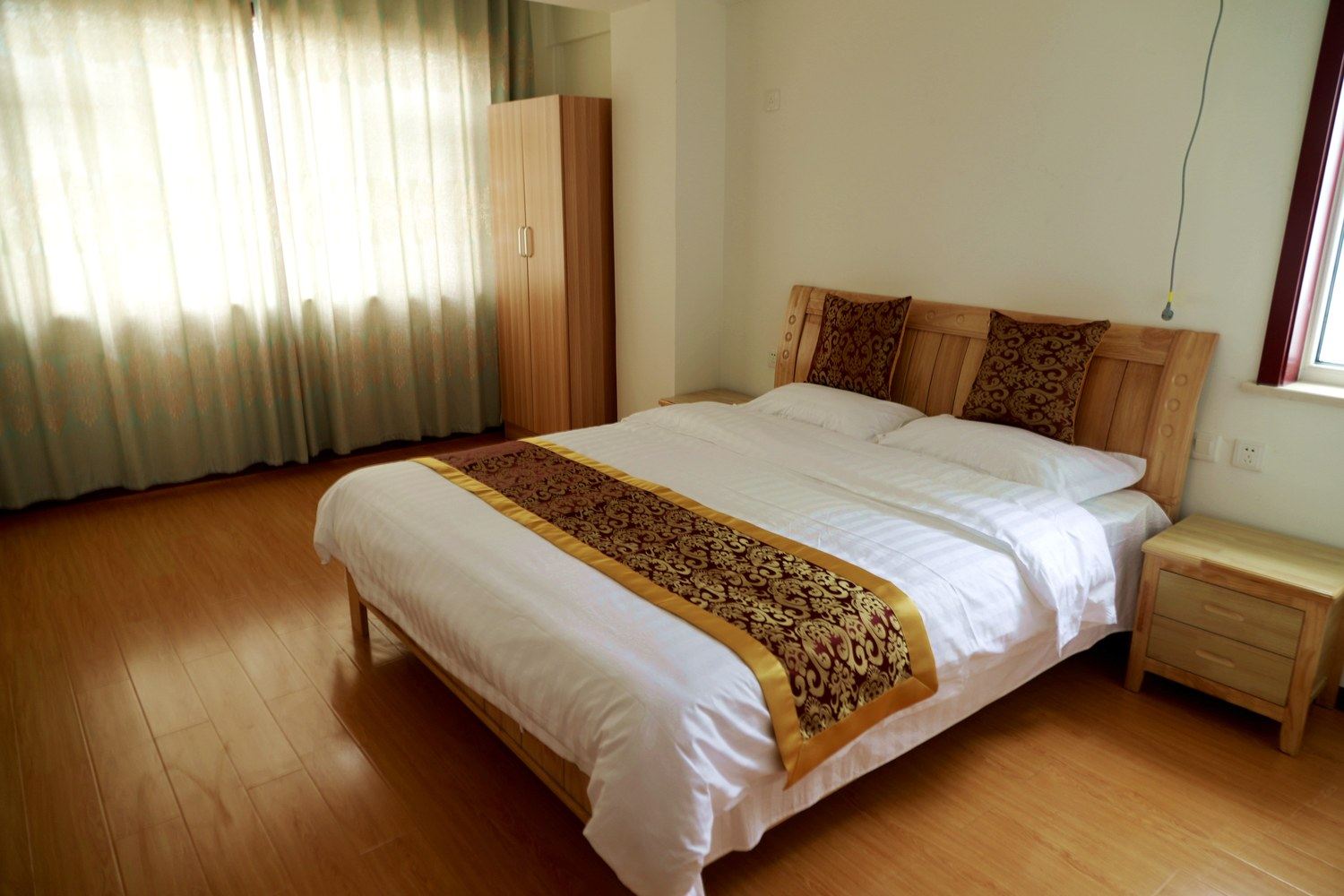 海景洋房小公寓(荣成3号店)