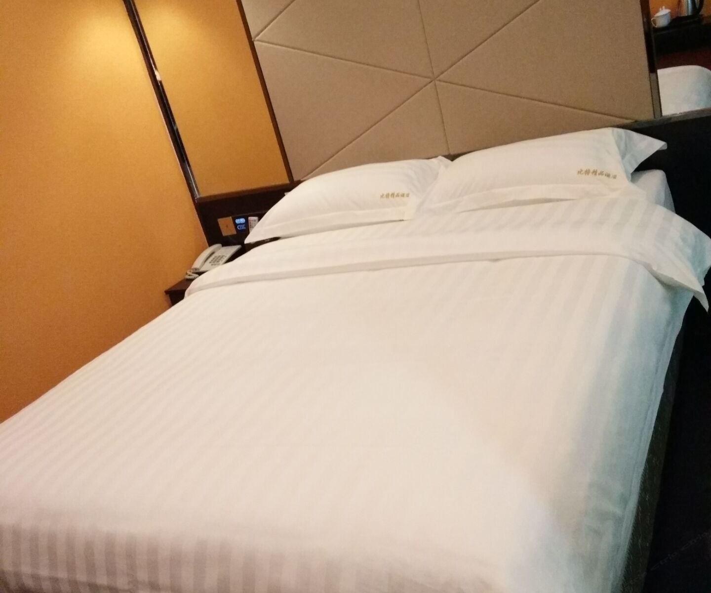 特惠房(无窗)