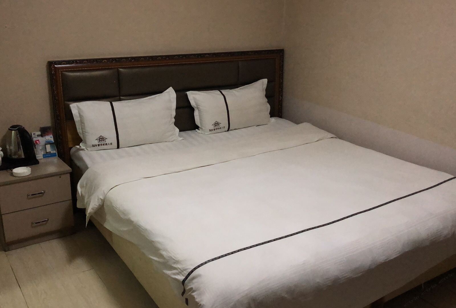 标准间B