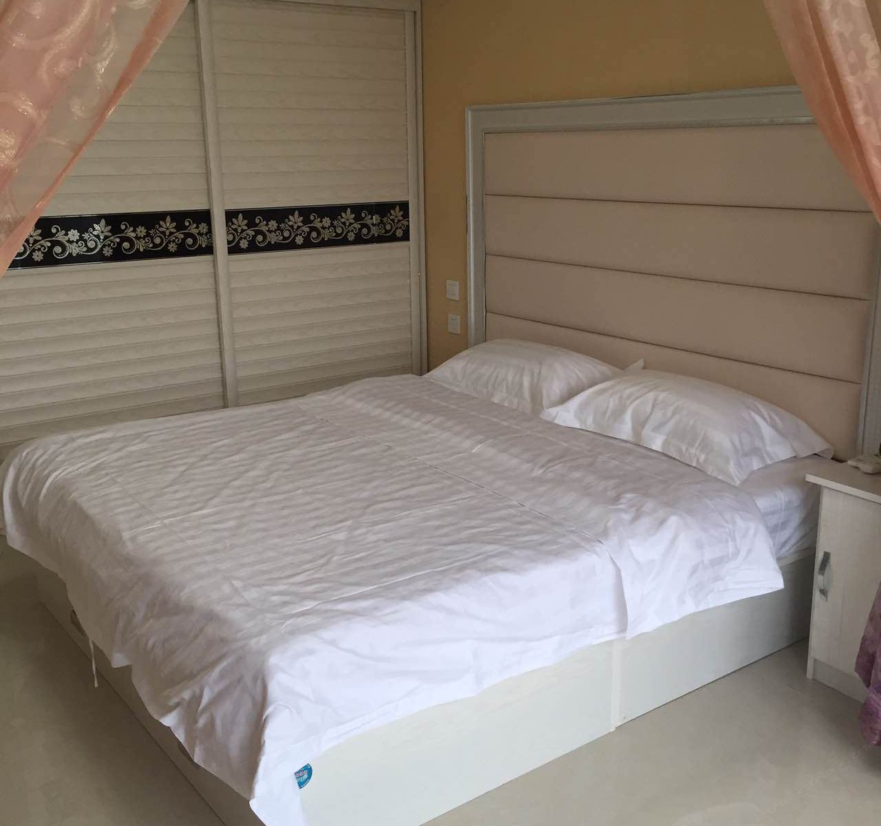 两房一厅