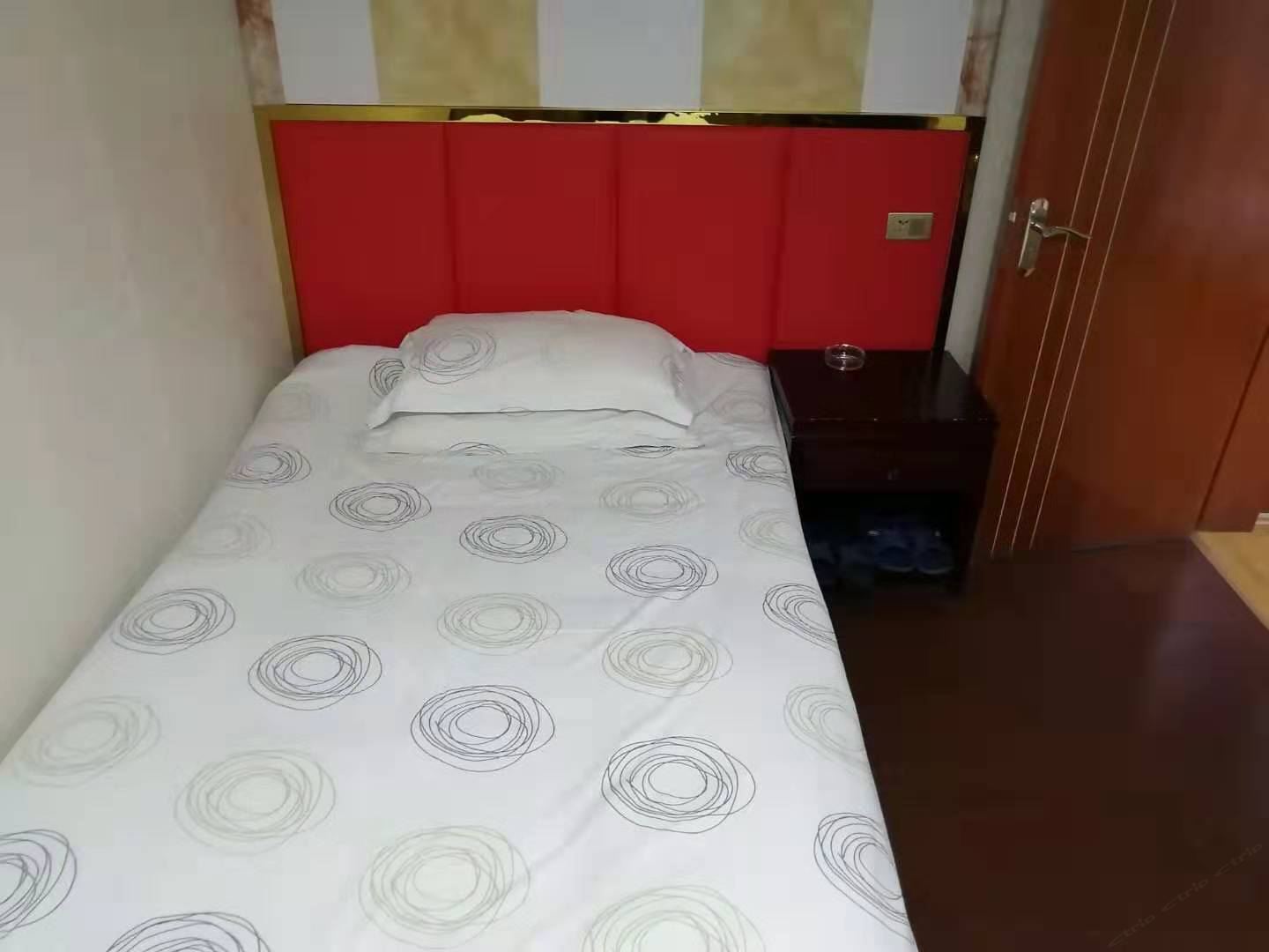 亲子套房
