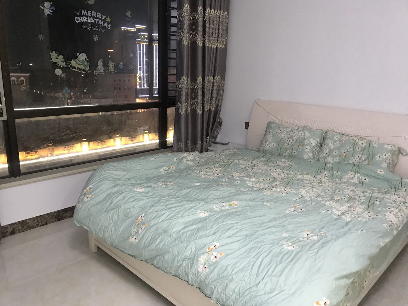 汕尾吴伟枢公寓(2号店)