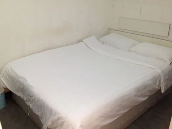 标准大床房