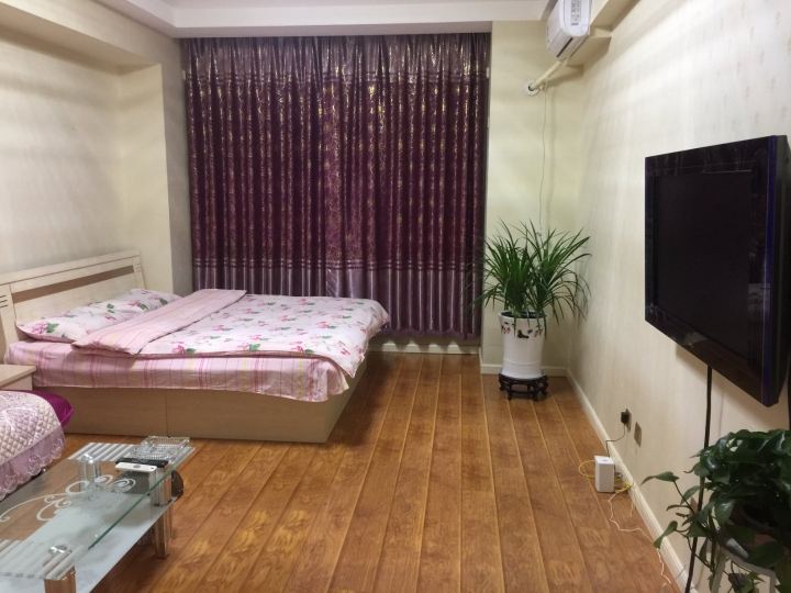 普通大床房