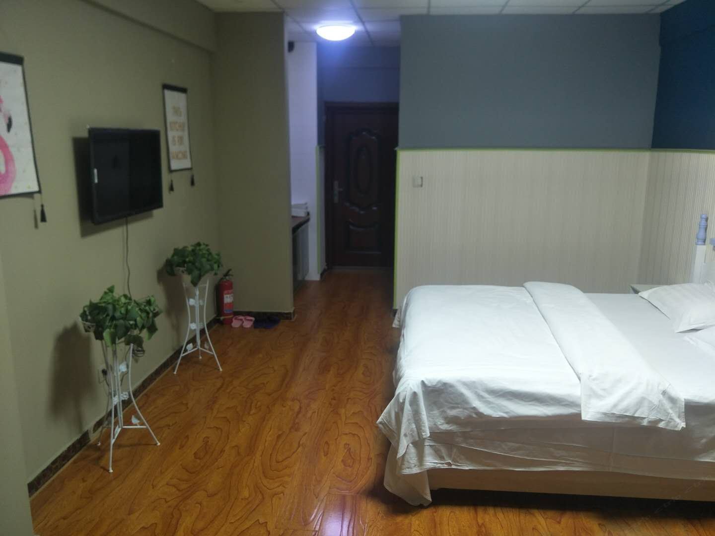 正定爱巢主题酒店