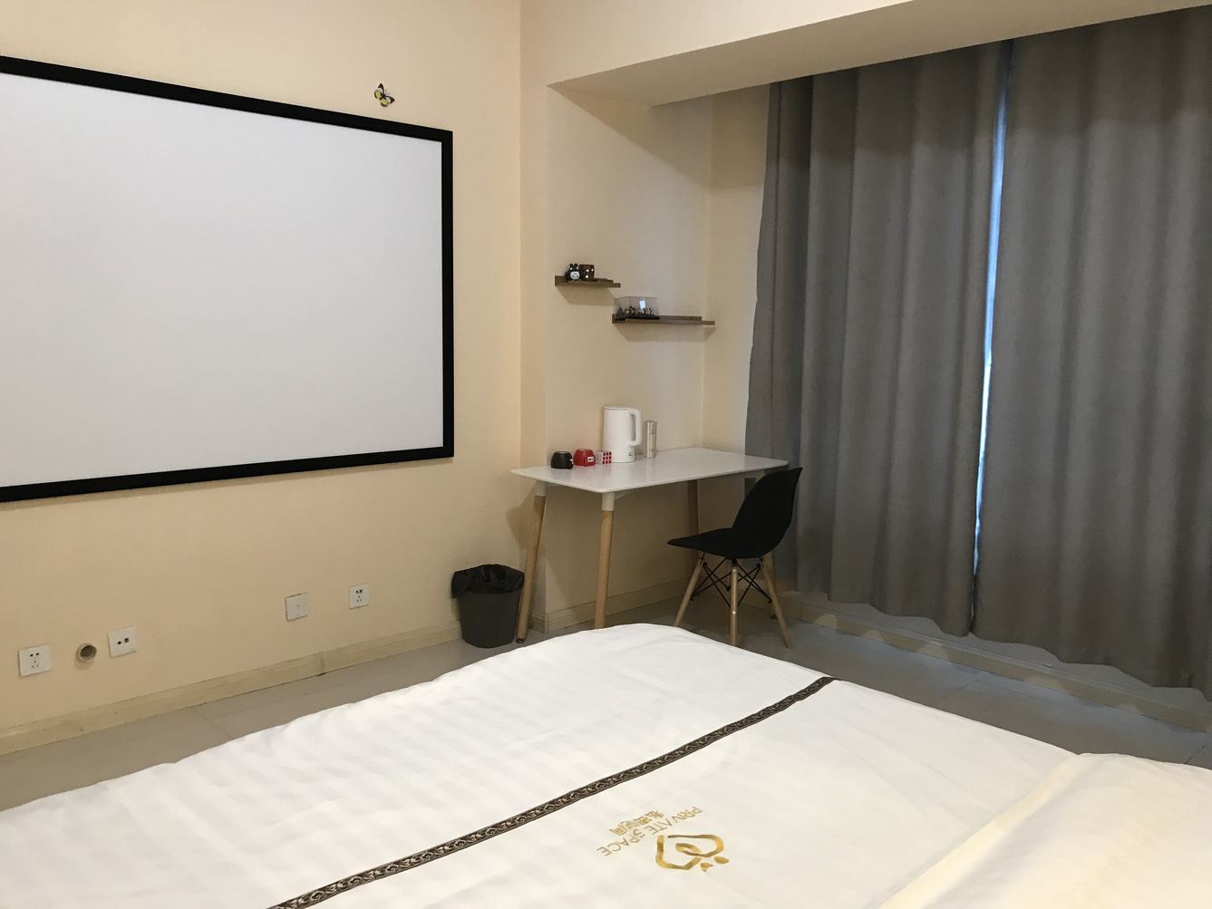 唐山迁安君和广场店公寓(8号店)