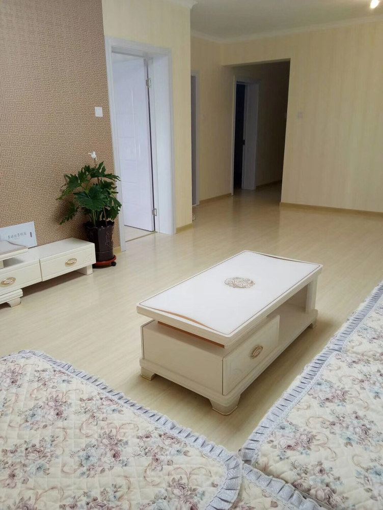 园林二室一厅套房