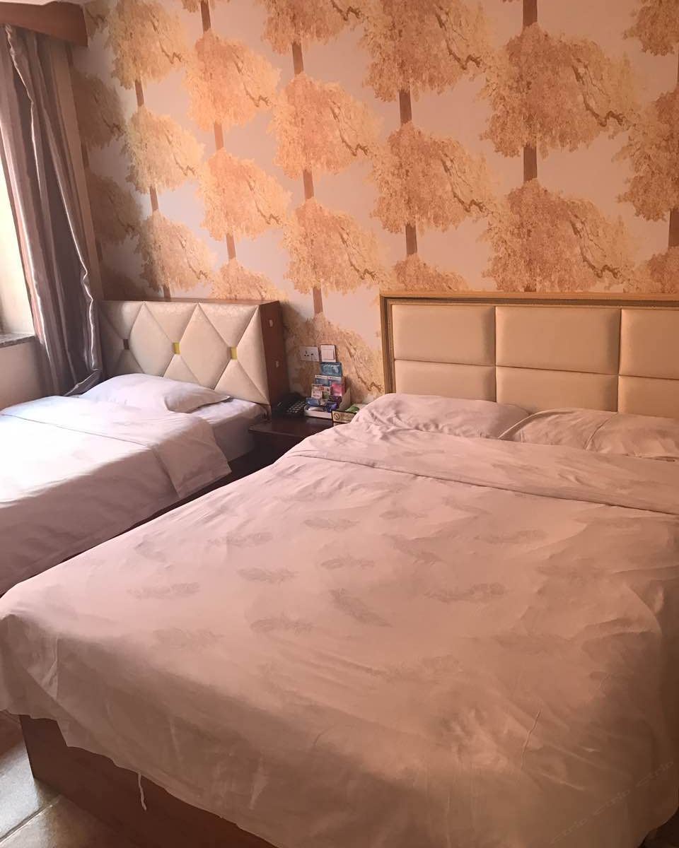 三人间