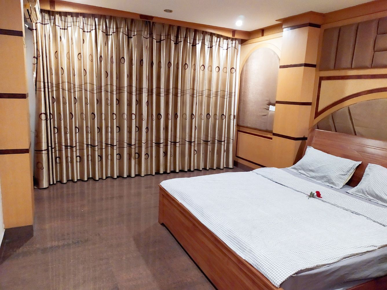 梅州百分百公寓(2号店)