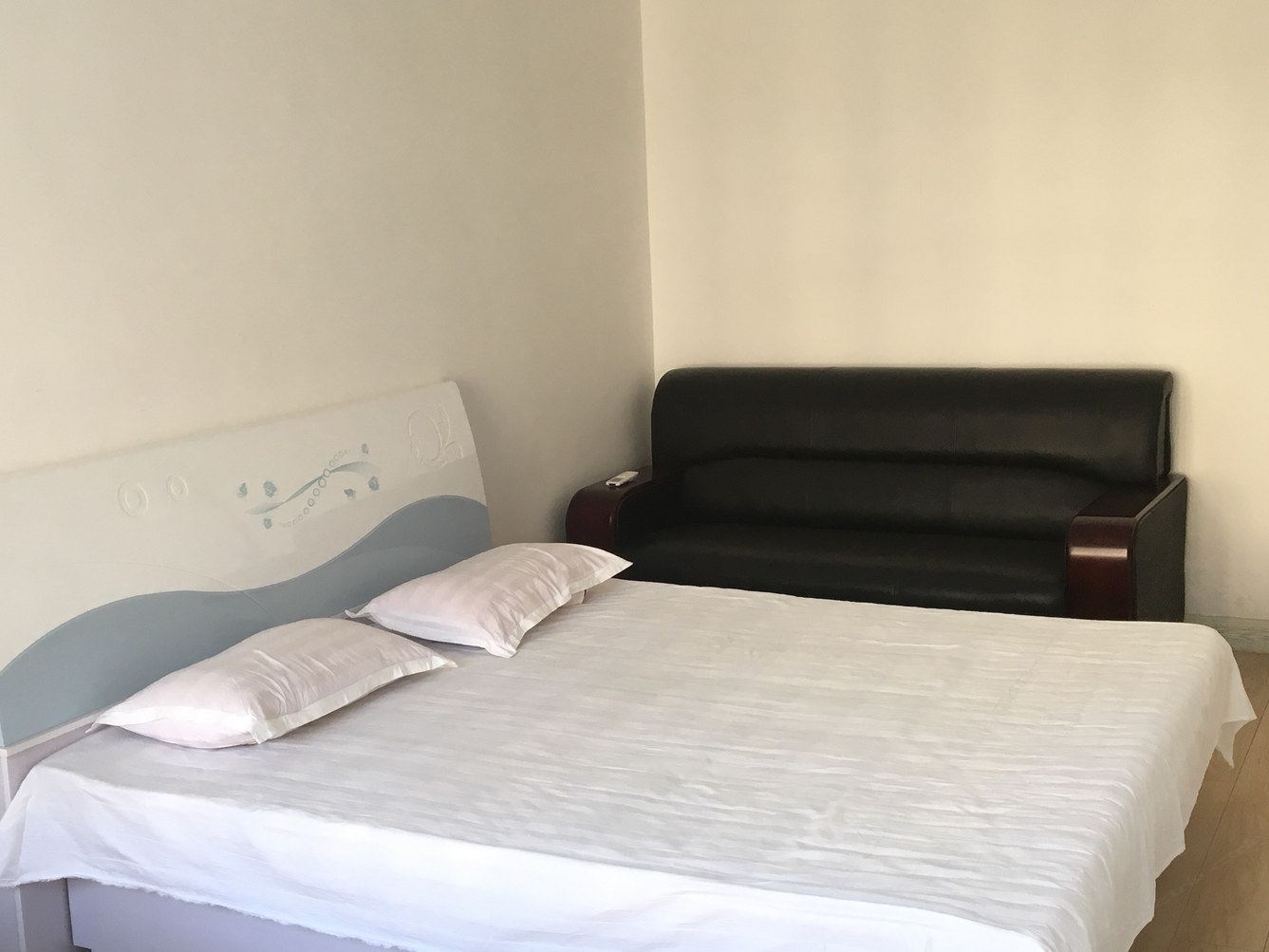 唐山中南海景房公寓(4号店)