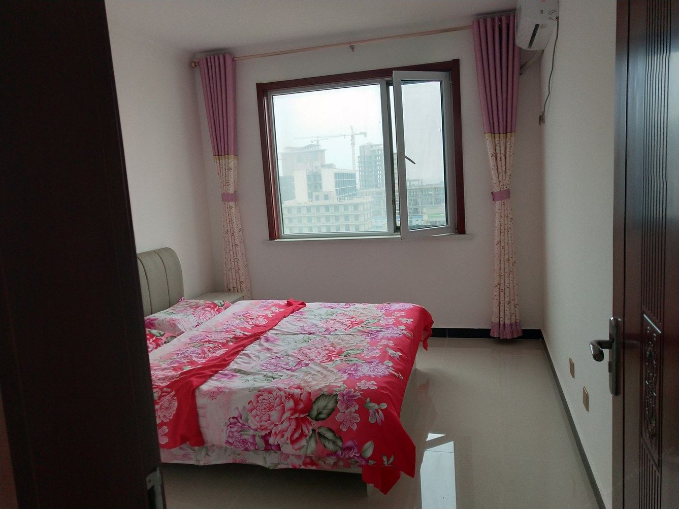 唐山湾三贝明珠半岛家庭公寓(7号店)