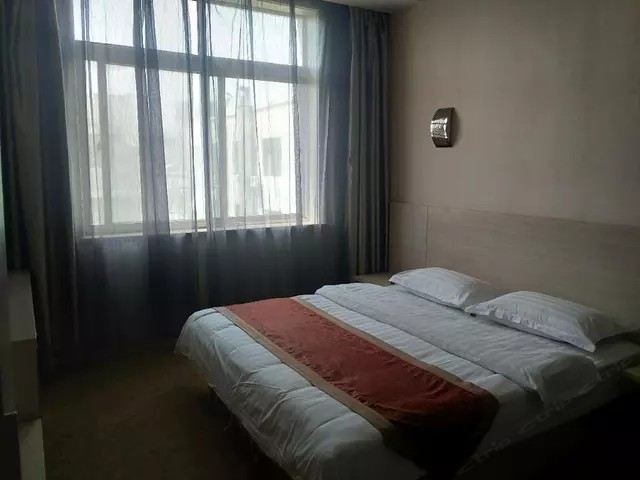 大床房