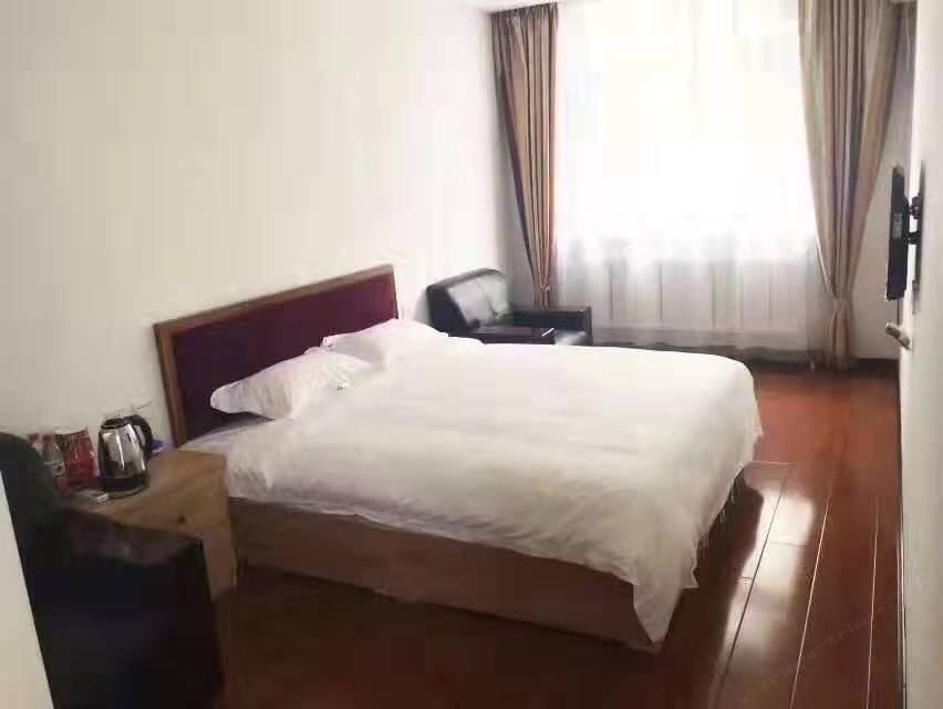 悦享大床房