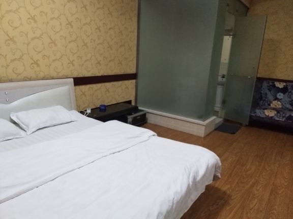 商务套房麻将房
