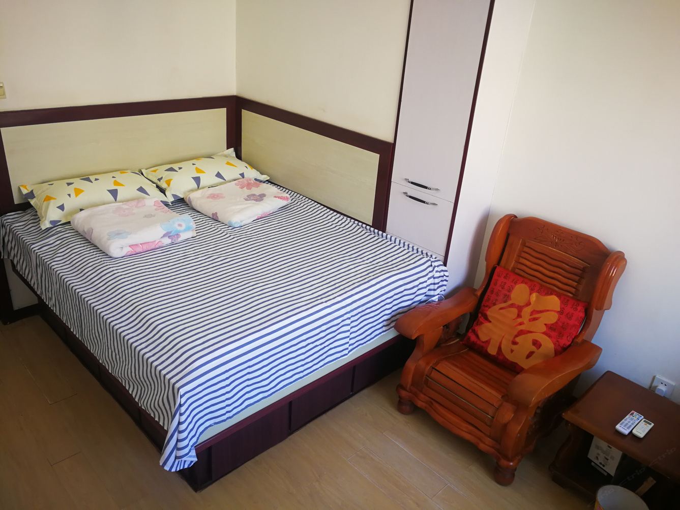 大连仲老师公寓