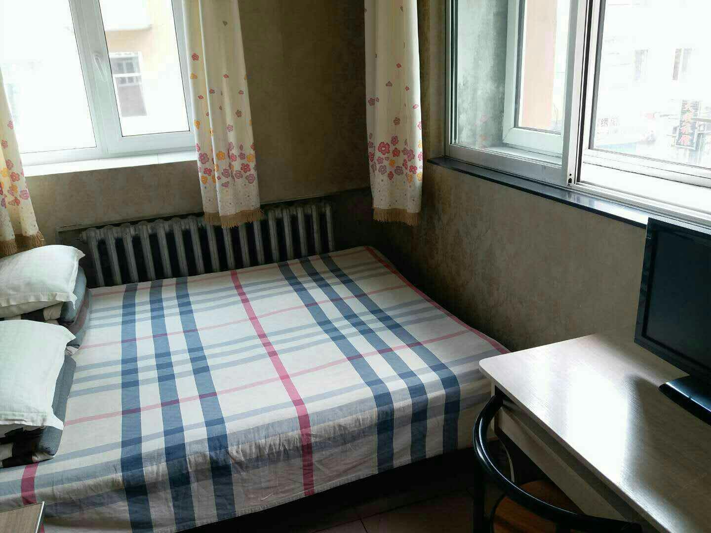 电脑房(无窗)