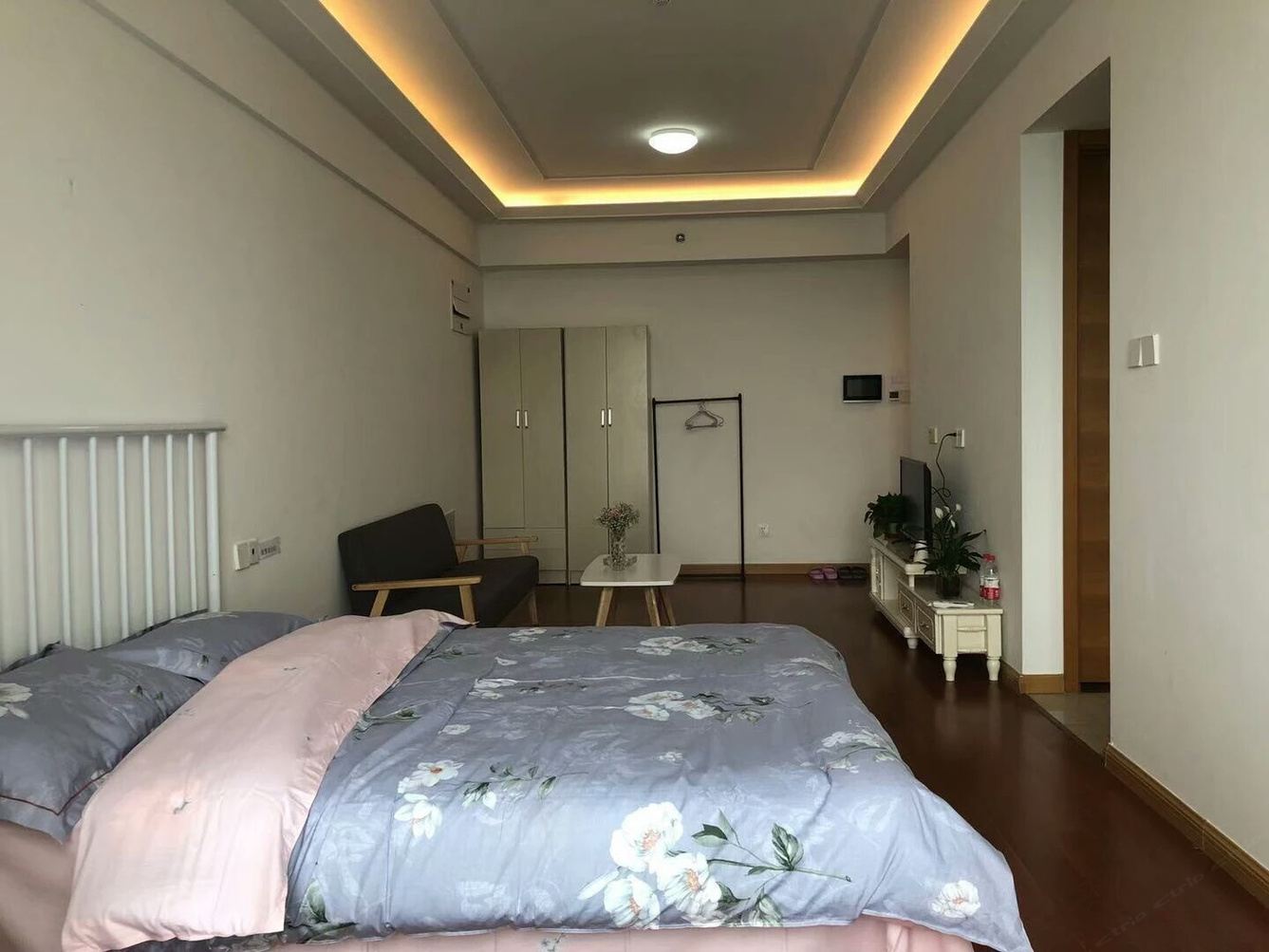 狂躁的小狮纸公寓(北京2号店)
