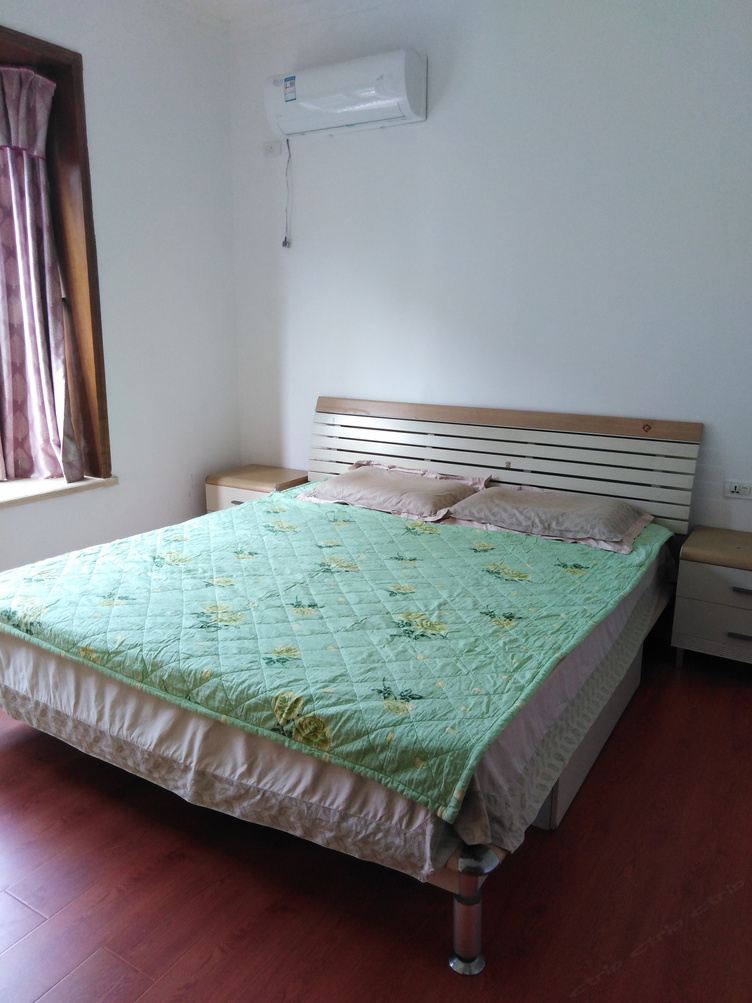 重庆余征红公寓