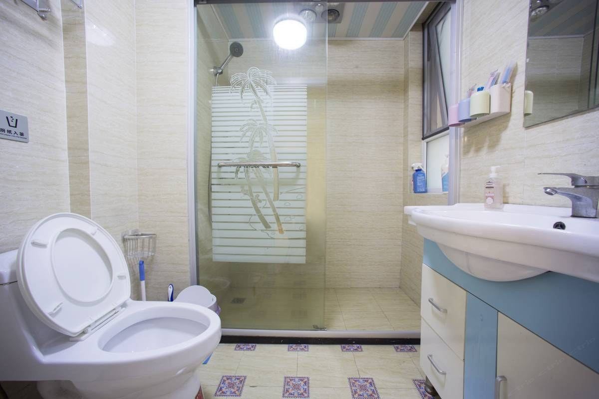 精致二室一厅套房