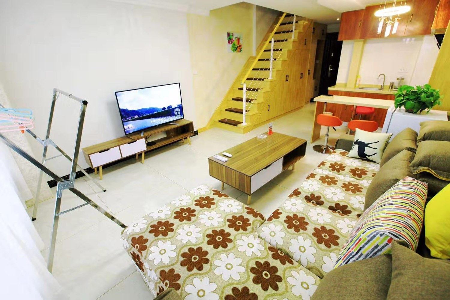 loft二室一厅套房