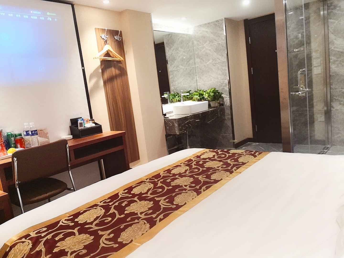 投影房(无窗)