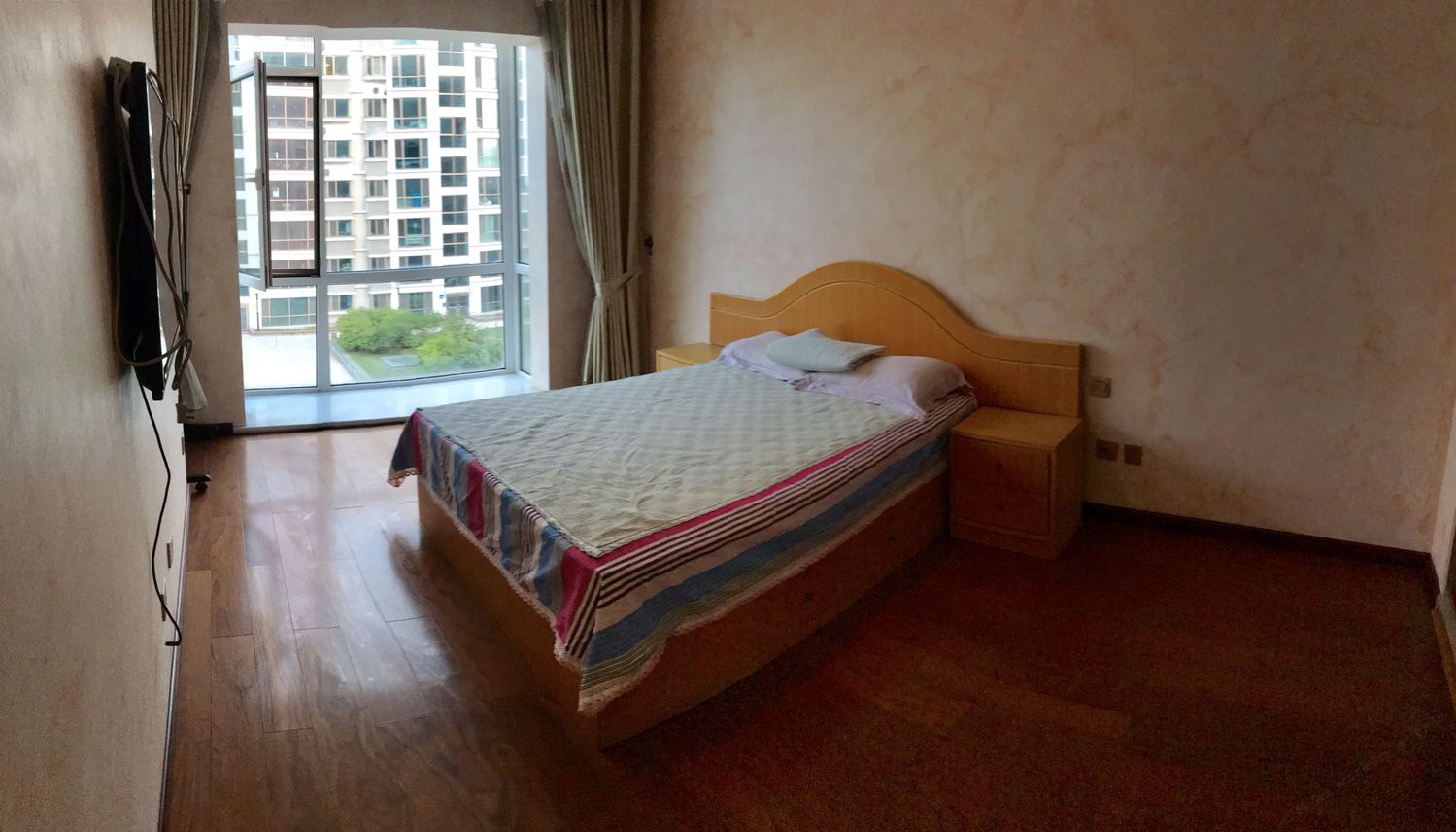 威海吕阿姨公寓