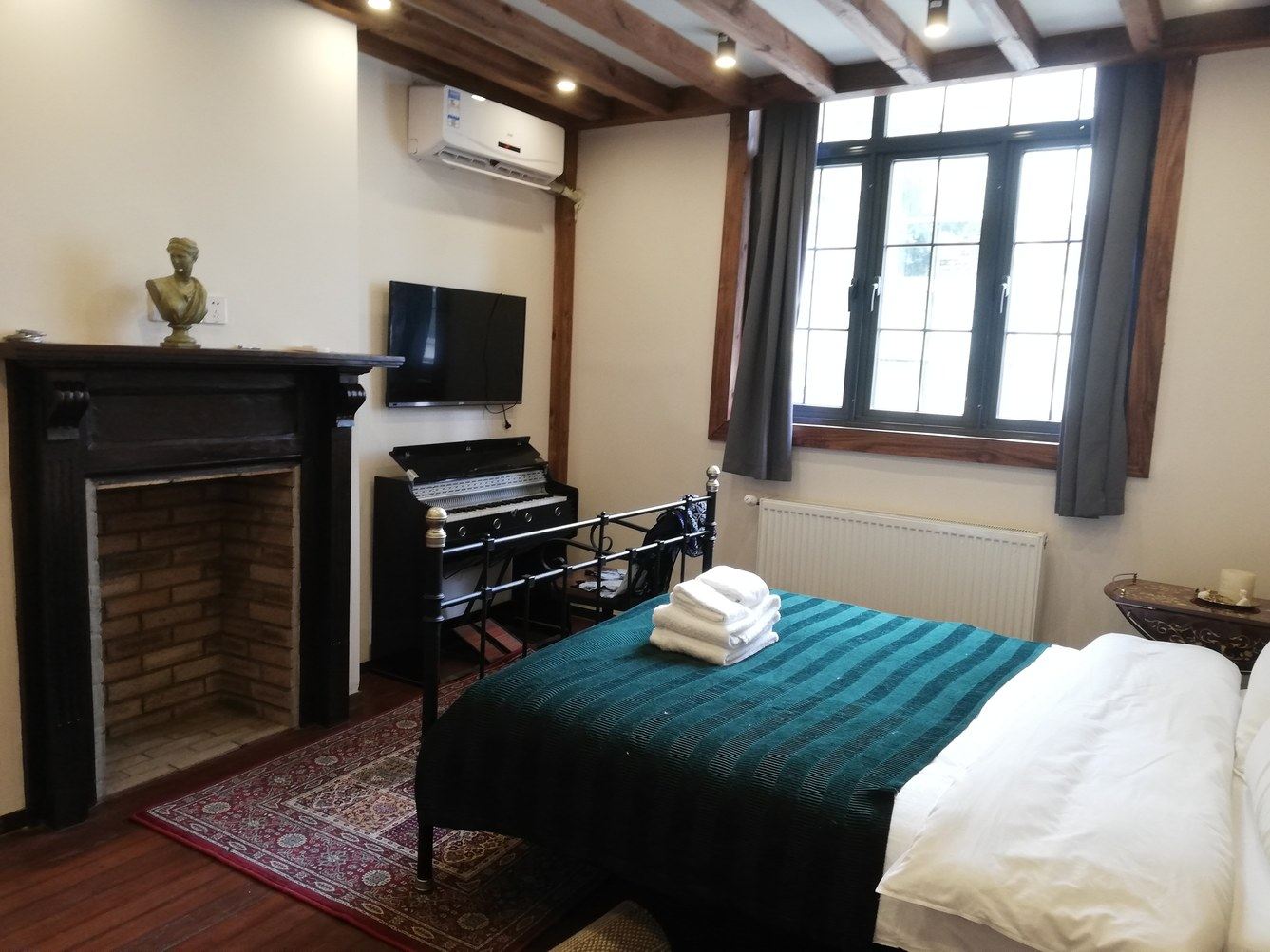 上海V·KHouse公寓(襄阳南路分店)