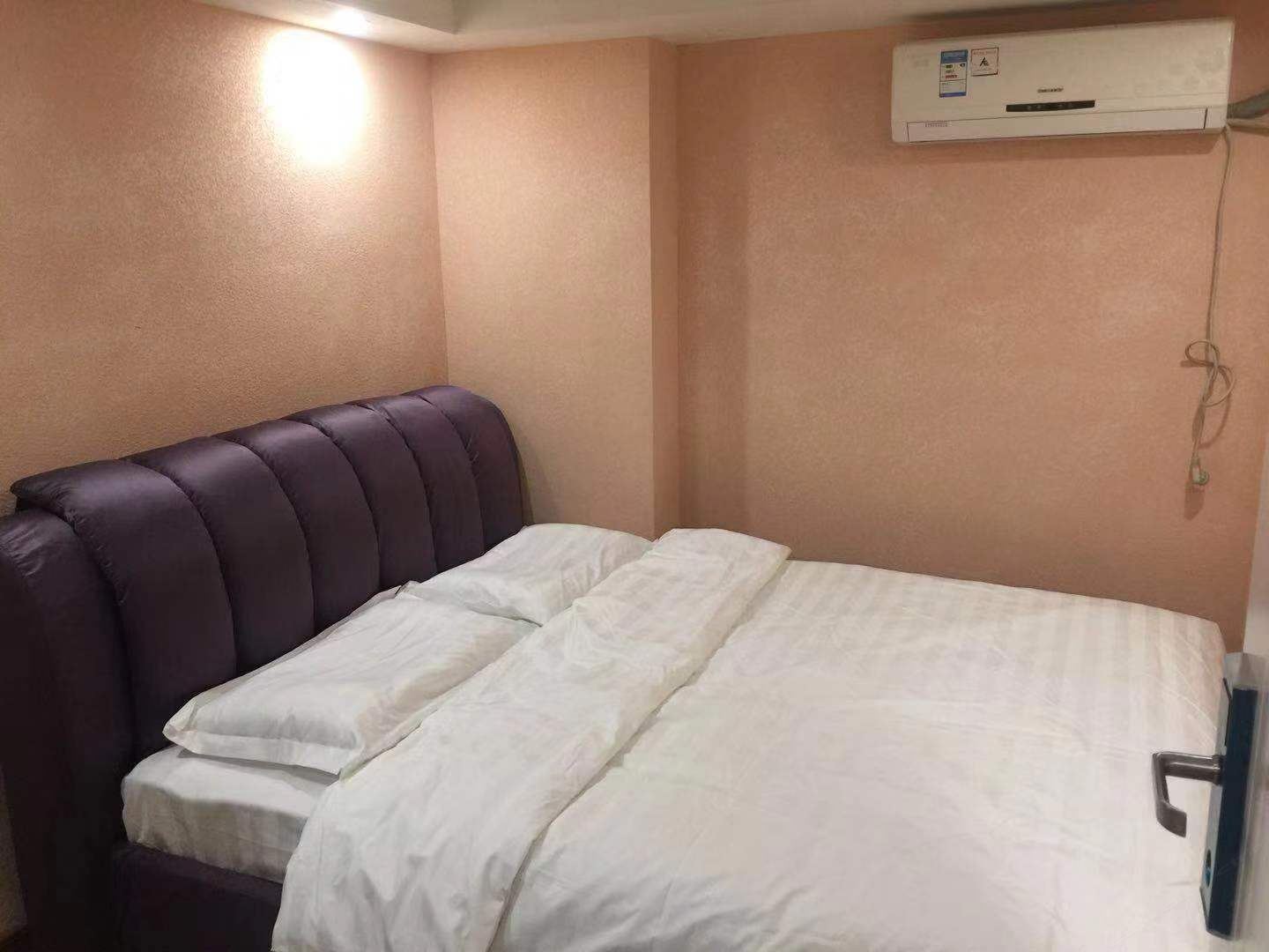 大床房（无窗）