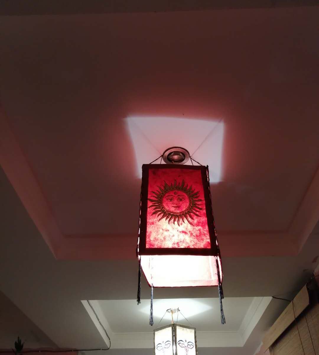 飘窗江景男神八人间(床位)