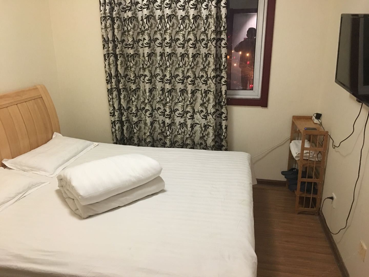 阳光家庭间